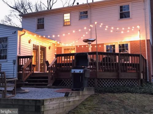 6705 Little Ann Ct, Springfield VA  22152-2629 exterior