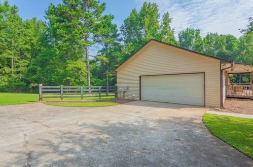 2300 Wall Rd, Monroe, GA 30656-4989