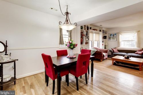 10610 Dunmoor Dr, Silver Spring MD 20901-1518 exterior