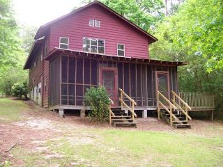 533 Kingfisher Dr, Smallwood, SC 29130-8018