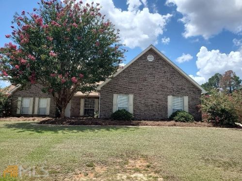 206 Jasmine Way, Bonaire, GA 31005-3554
