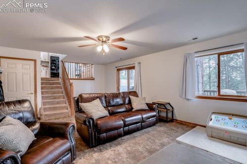 1148 Frst Hl Rd, Woodland Park CO 80863-1219 exterior