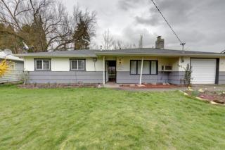 1545 Jasper St, Medford OR  97501-4041 exterior