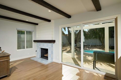 1434 Kings Cross Dr, Cardiff By The Sea CA  92007-1316 exterior