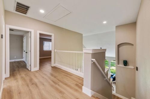 10209 Broomflower Dr, Austin TX  78739-1448 exterior