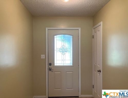 205 Pheasant Dr, Victoria, TX 77905-0508
