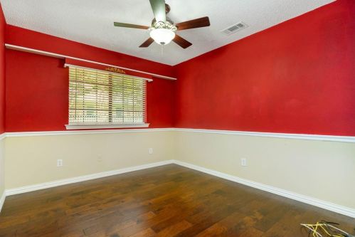 2106 Diamond Oaks Dr, Garland TX  75044-7856 exterior