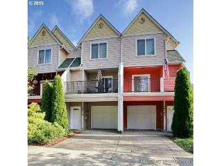 14719 Couch St, Portland OR  97230-4860 exterior