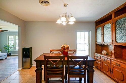 3524 Paramount St, Fort Worth TX  76117-3330 exterior