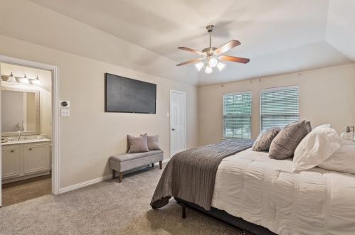 3622 Boxwood Dr, Garland TX 75040-8798 exterior