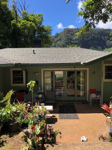 3341 Kaohinani Dr, Honolulu HI  96817-1021 exterior
