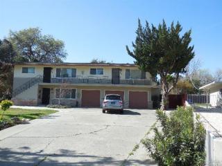 518 Lovers Ln, Vacaville, CA 95688-4325