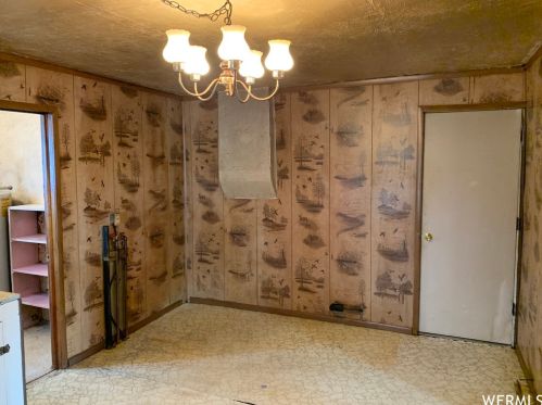 305 200, Mount Pleasant UT 84647-1235 exterior