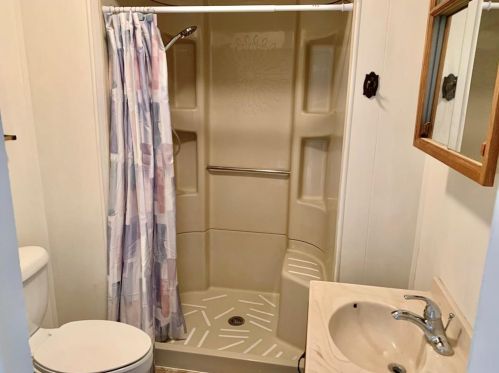 201 Sherman St, Nocona TX 76255-2732 exterior