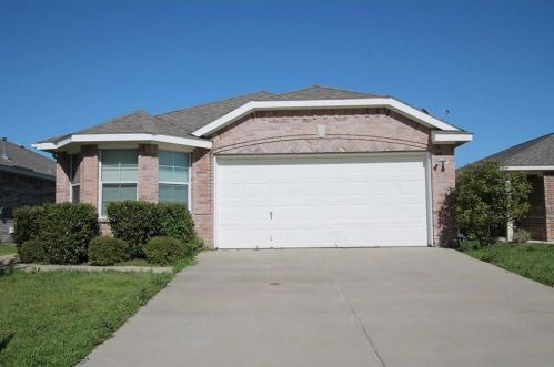 8924 Highland Orchard Dr, Fort Worth, TX 76179-8114