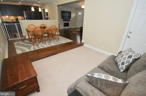 26 Shell Turn, Trenton, NJ 08690-2310