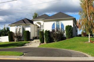 755 Loper Ave, Prineville, OR 97754-1222
