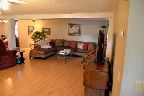 13625 Buttercup St, Henryetta, OK 74437-7340