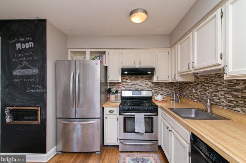 8743 Stockton Ave, Camden NJ  08109-3734 exterior