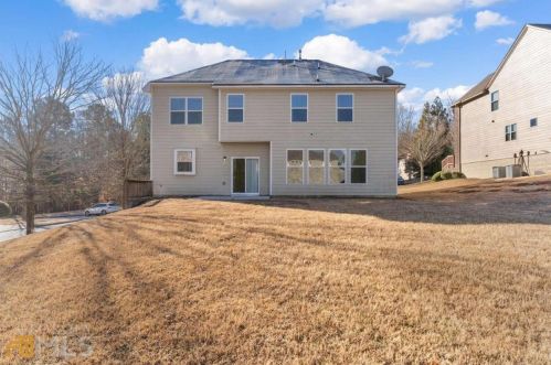 5665 Baffin Rd, Atlanta GA  30349-7051 exterior