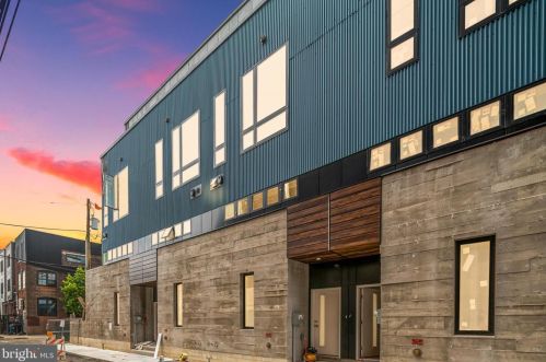 1740 Hope St, Philadelphia PA  19122-0032 exterior