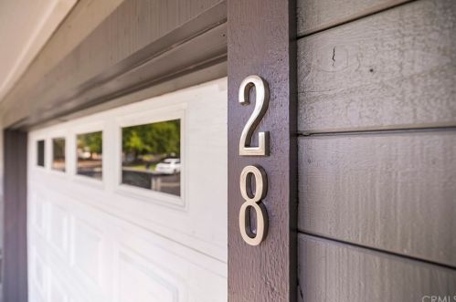 28 Wrangler Ct, Chico, CA 95928-7602