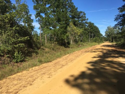 7 Martin Rd, Kite, GA 31049-7503