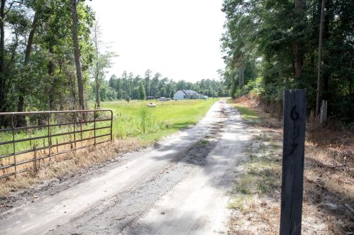 633 Harold Tyson Rd, Tifton, GA 31794-2511
