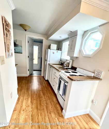 27 Shore Way, Lavallette NJ  08735-1937 exterior