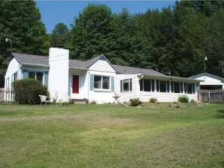 277 Dutch Rd, Charleston, WV 25302-4439