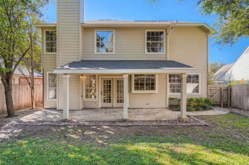 1106 Briargate Dr, Austin TX  78753-2050 exterior