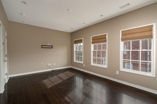 2912 Hermance Dr, Atlanta GA  30319-2704 exterior