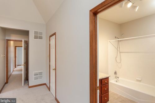 410 Wood End Ct, Charles Town WV  25414-5294 exterior