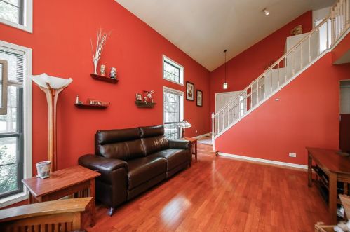 339 Club House Dr, Hanover Park, IL 60108-3024