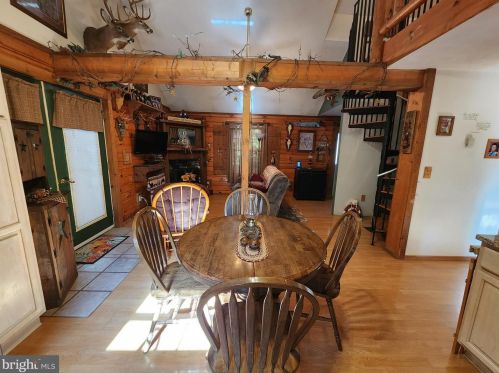 21800 Rocky Acres Ln, Flintstone MD 21530-2067 exterior
