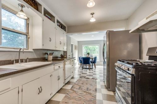 6015 Belgrade Ave, Dallas TX 75227-3608 exterior