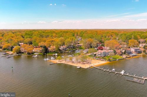 611 Cpe Mckinsey Dr, Severna Park MD 21146-4058 exterior