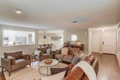 1000 Camden Ct, Atlanta GA  30327-4276 exterior