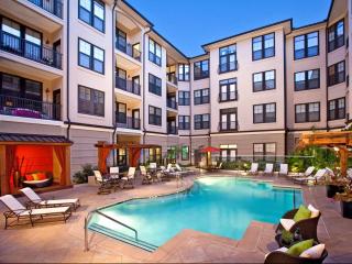 1155 Lavista Rd, Atlanta GA  30324-3716 exterior