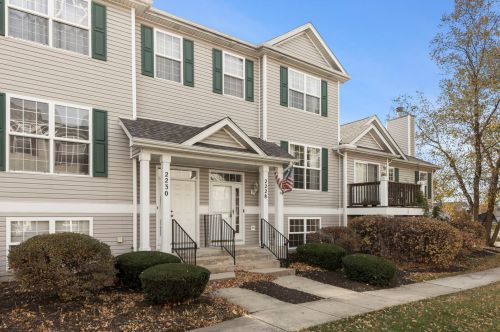 2228 Graystone Dr, Joliet IL  60431-8785 exterior