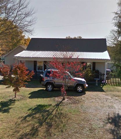 1051 Ezell Rd, Chesnee, SC 29323-9525