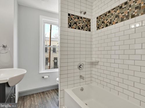 31 Mary St, Lancaster PA  17603-3330 exterior