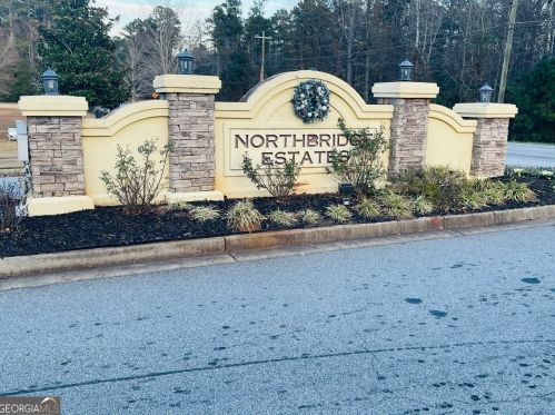 341 Lamont Ln, Hampton, GA 30228-3503