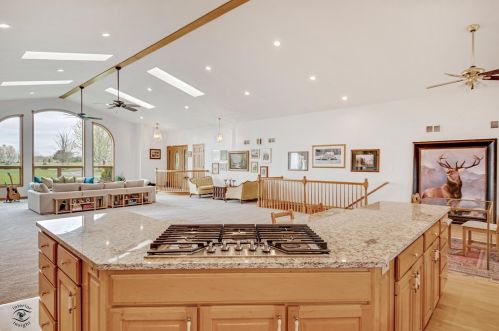 2929 Water Tower Dr, Crete IL  60417-4461 exterior