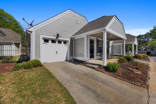 202 Rose Cottage Dr, Holly Springs, GA 30189-7426