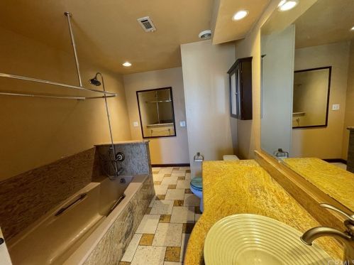 15747 Rancho Viejo Dr, Riverside CA  92506-5822 exterior