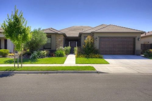 4534 Falcon Crest Way, Turlock, CA 95382-7476