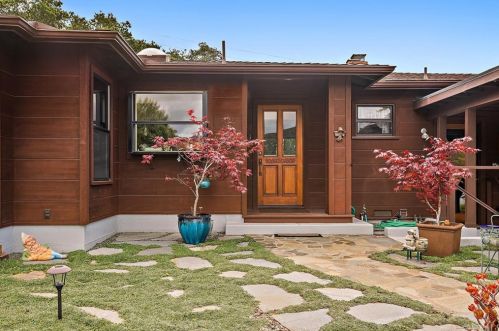215 Albert Dr, San Luis Obispo, CA 93405-1924
