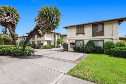 930 Fairview Ave, Arcadia, CA 91007-7132