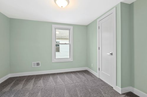 1606 Sewall Ave, Tinton Falls NJ  07712-6310 exterior